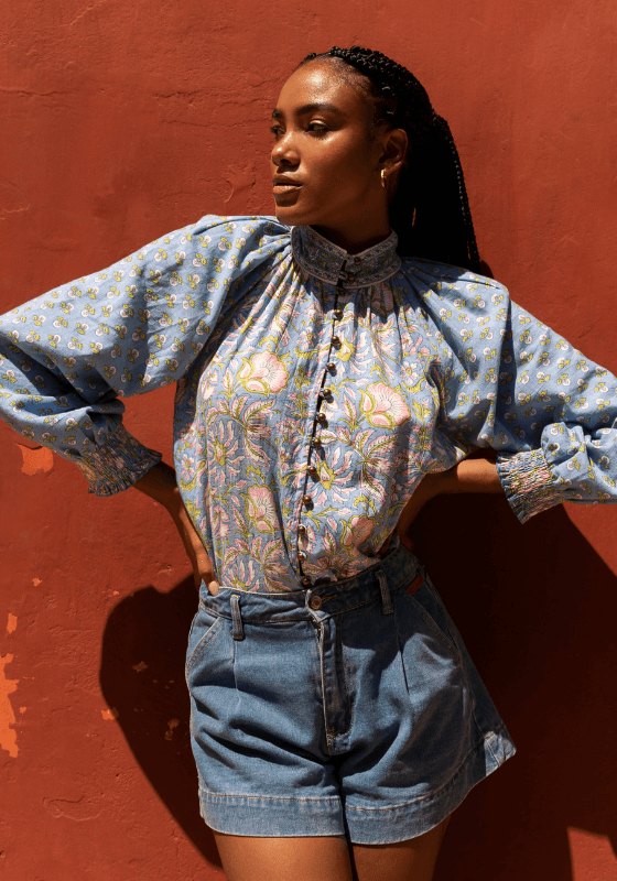 miss june, Raquel Blouse