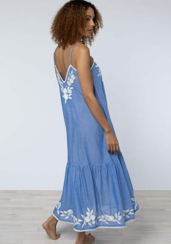 Juliet Dunn | Chambray V Neck Dress Denim - Beach Cafe Juliet Dunn | Chambray V Neck Dress Denim - Beach Cafe