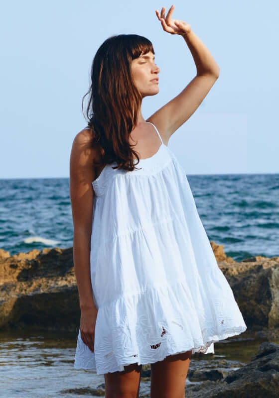 Juliet Dunn | Cut Out Wave Mini Dress White - Beach Cafe Juliet Dunn | Cut Out Wave Mini Dress White - Beach Cafe