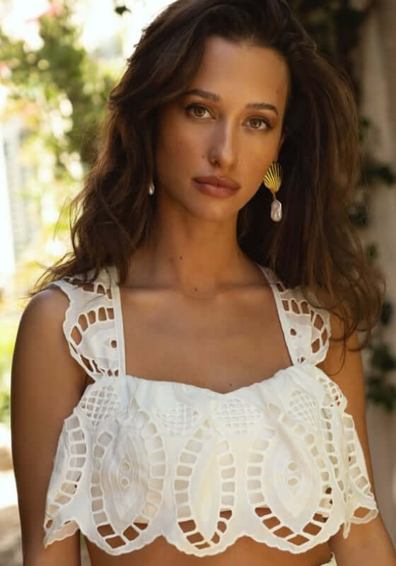 Tulum Top White by Sole Lisboa featuring playful cut-out frill sleeves and a cropped silhouette, perfect for beach days.