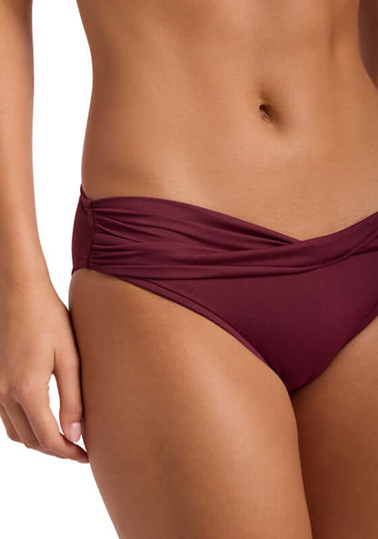 Twist Band Hipster Burgundy by Seafolly, showcasing the stylish maroon bikini bottom with a twist design.