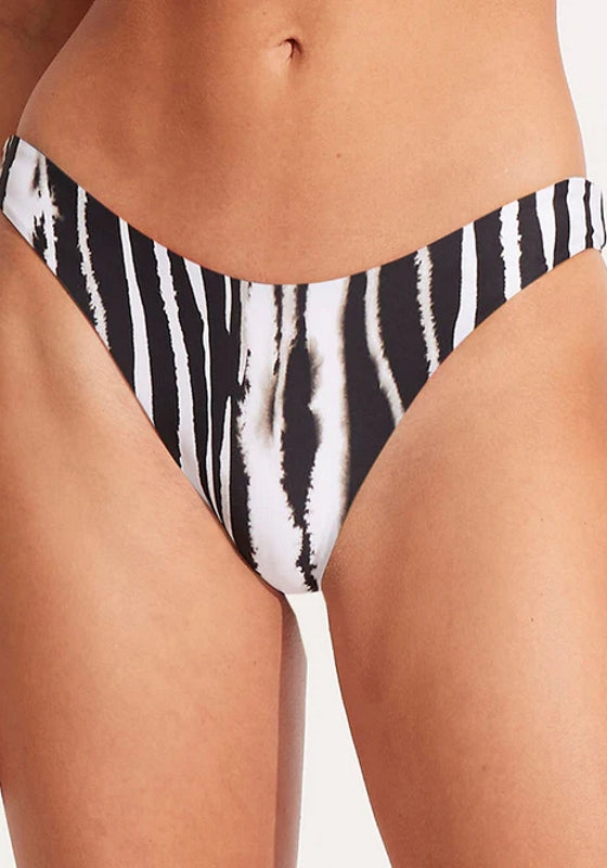 Tropfest High Cut Bottom